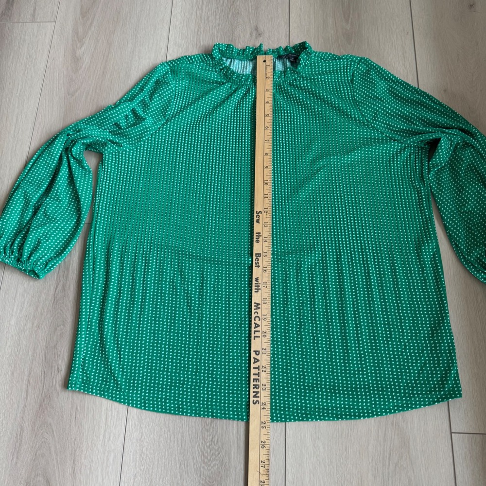 Adrianna Papell Green Polka Dot Ruffle Neck Long Sleeve Blouse Top‎ M - Picture 8 of 9